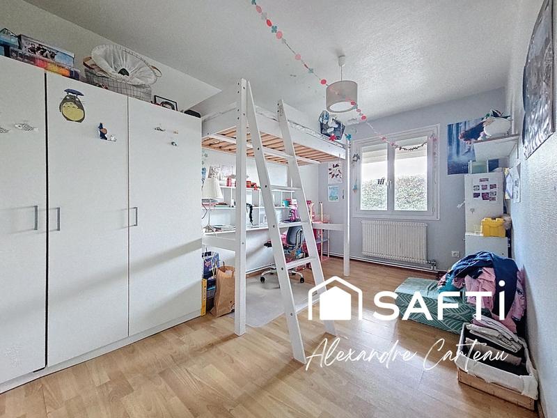 Maison - 152 m² - 7 pièces