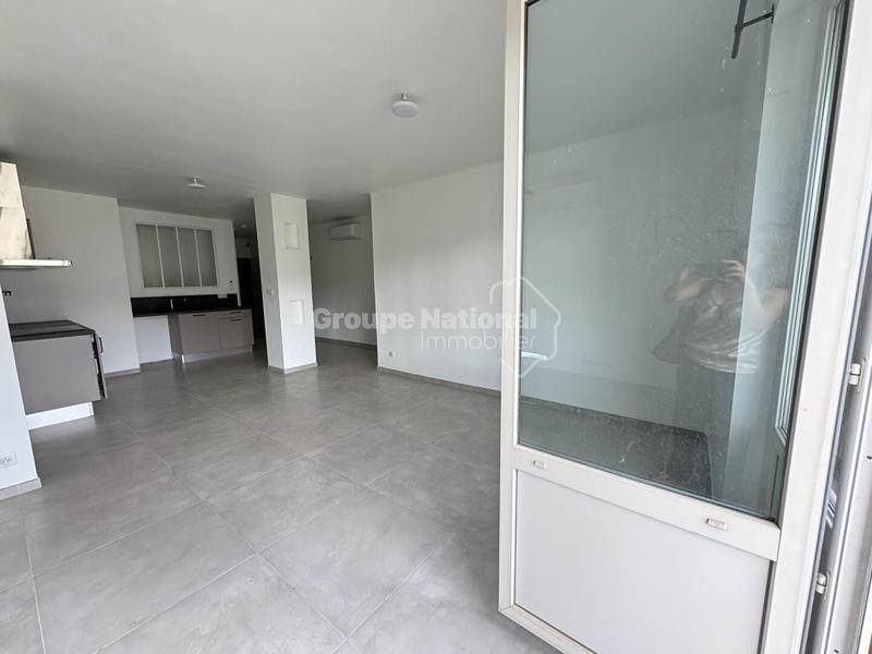 Appartement - 94 m² - 4 pièces