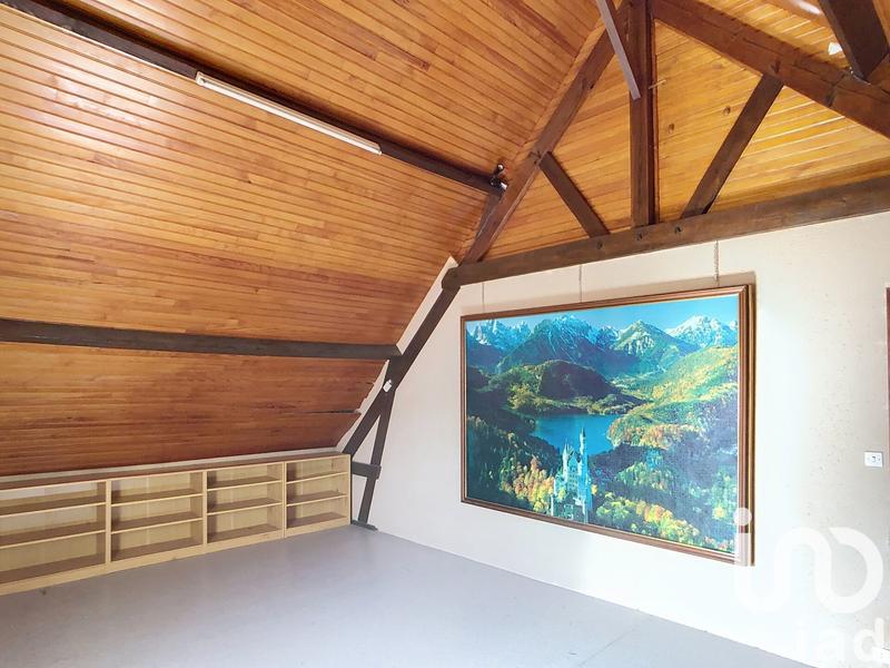 Maison - 179 m² - 7 pièces