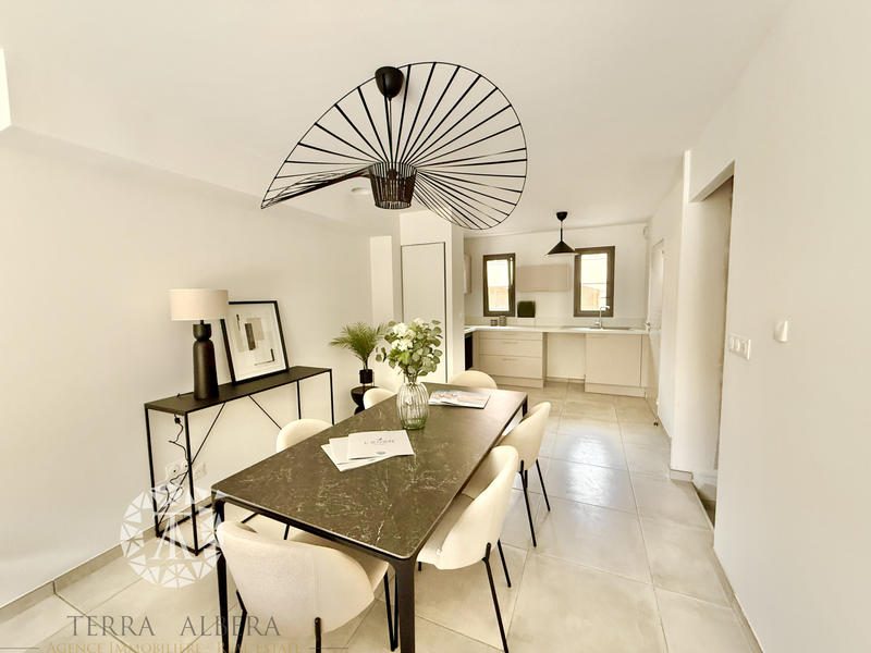 Villa - 93 m² - 4 pièces