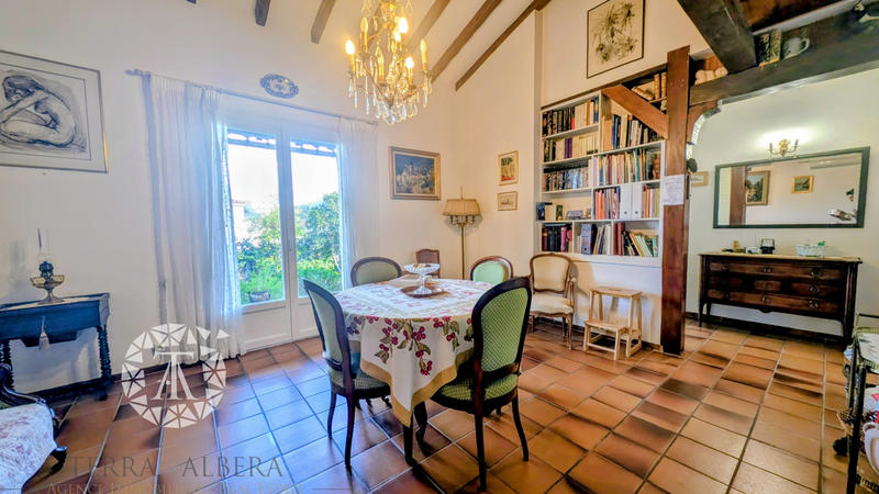 Villa - 90 m² - 4 pièces