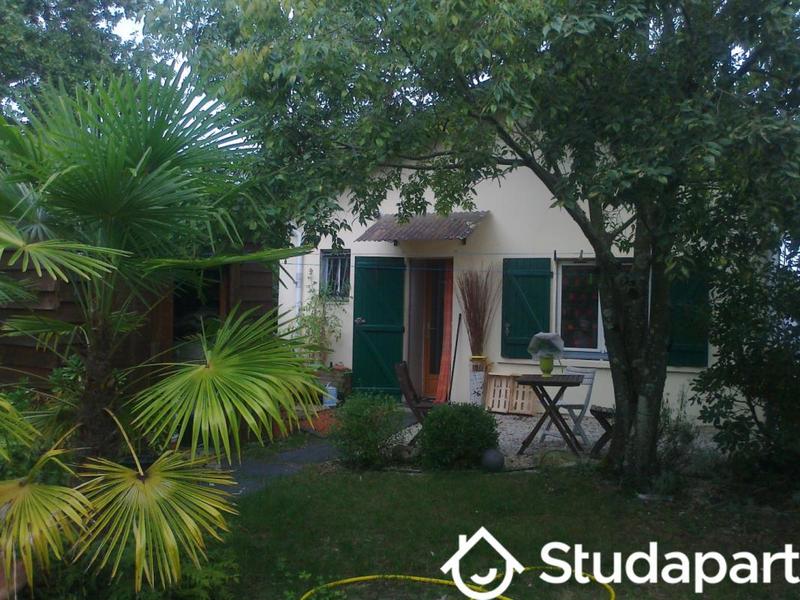 Chambre - 18 m² - 1 pièce