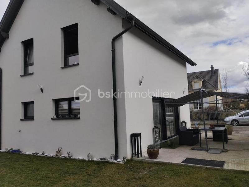 Maison - 114 m² - 5 pièces