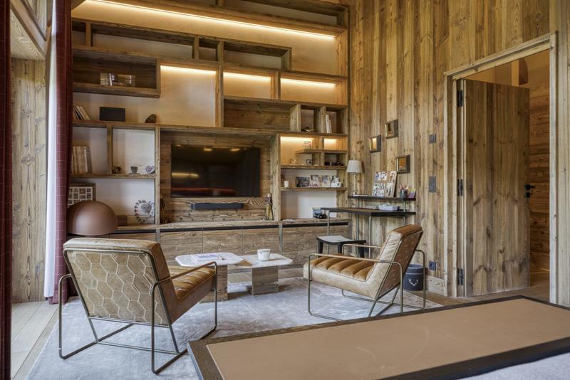 Châlet - 596 m² - 12 pièces