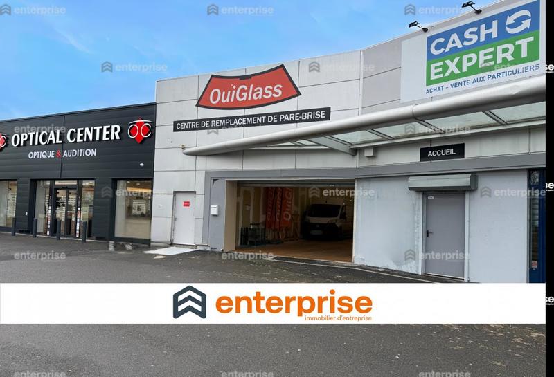 Local commercial - 340 m²