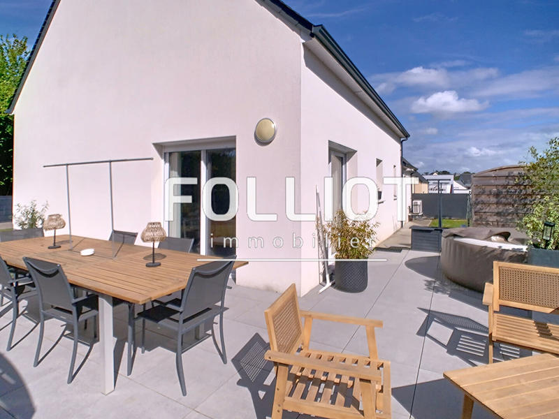 Maison - 110 m² - 5 pièces