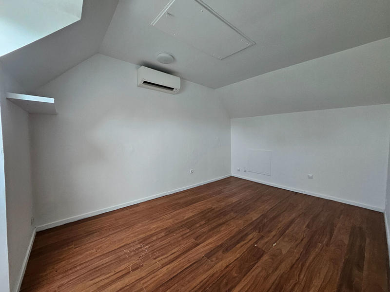 Maison - 160 m² - 7 pièces