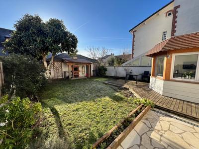 Maison - 150 m² - 7 pièces