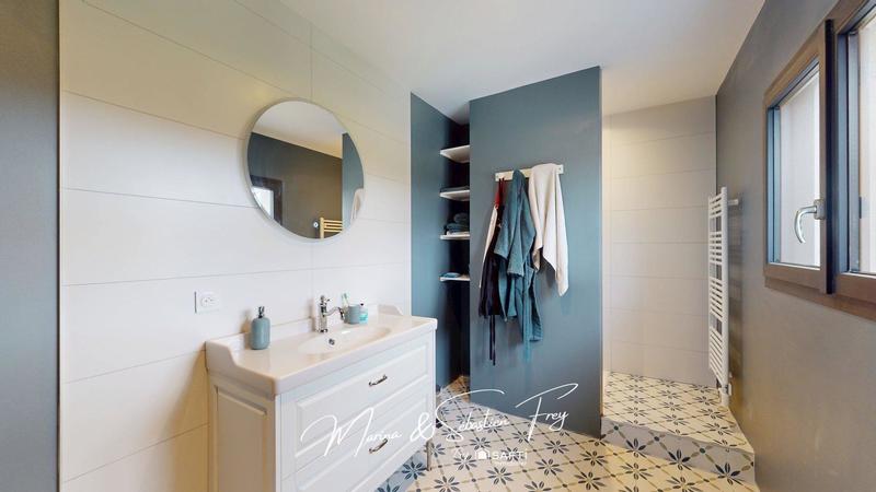 Maison - 141 m² - 6 pièces