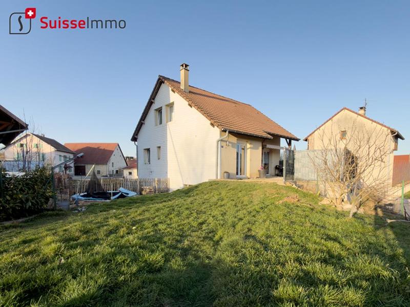 Maison - 97 m² - 5 pièces