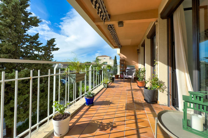 Appartement - 79 m² - 4 pièces