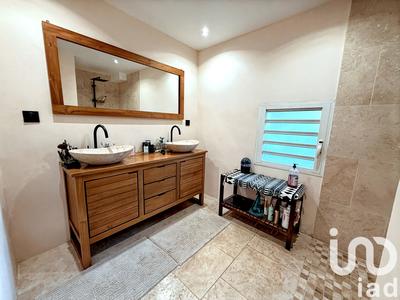 Maison - 197 m² - 10 pièces