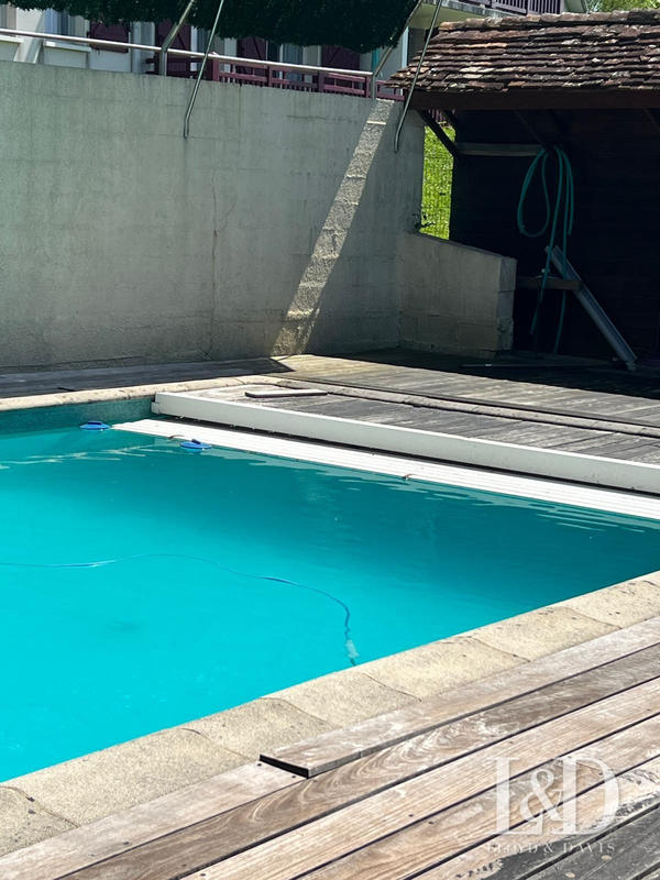 Maison ancienne - 167 m² - 6 pièces