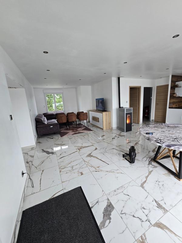 Maison - 135 m² - 4 pièces