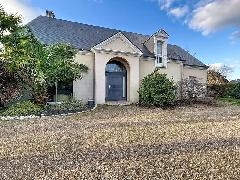 Maison - 160 m² - 7 pièces