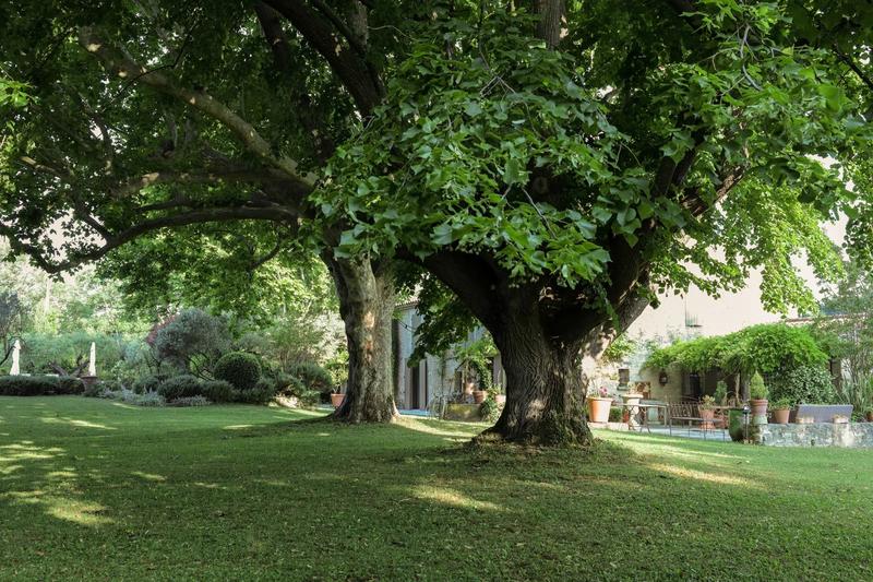 Mas - 460 m² - 14 pièces