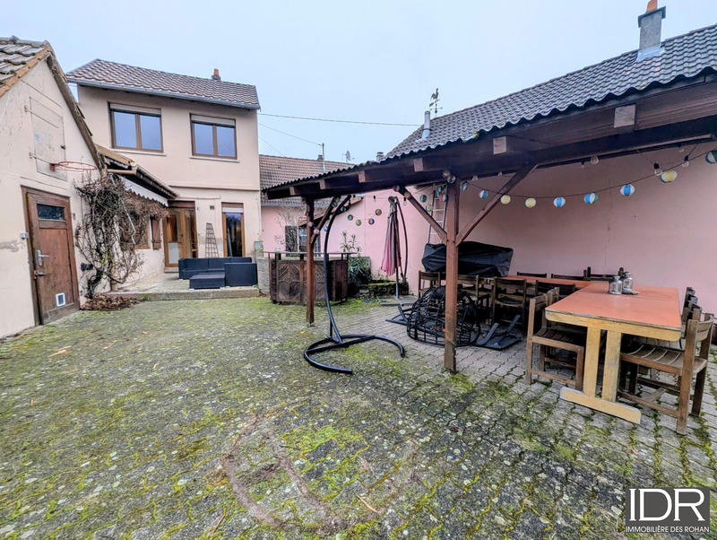 Maison - 110 m² - 5 pièces