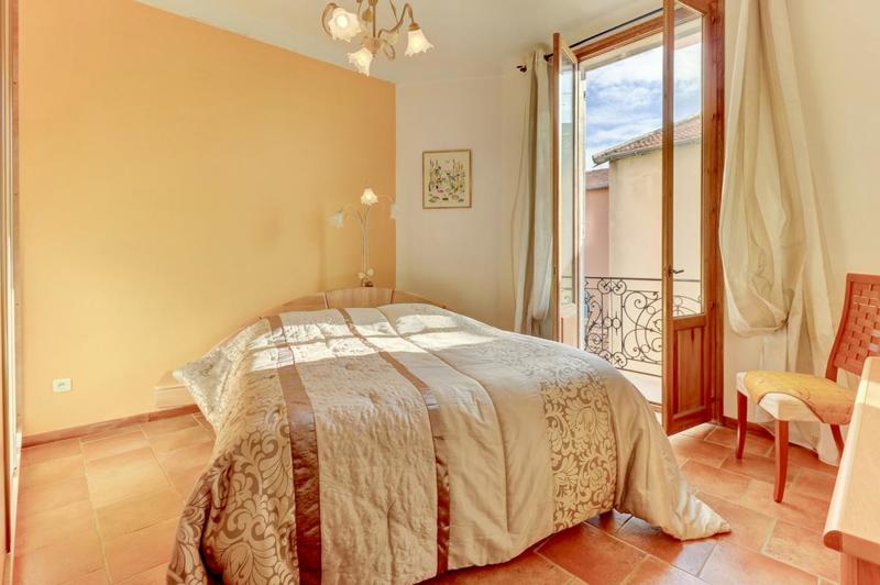 Appartement - 83 m² - 3 pièces