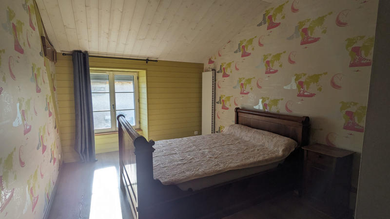 Maison - 242 m² - 5 pièces