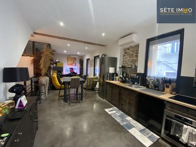 Appartement - 80 m² - 3 pièces