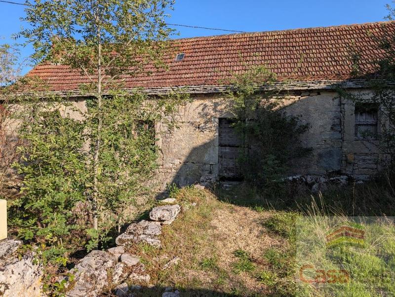 Maison - 148 m² - 2 pièces