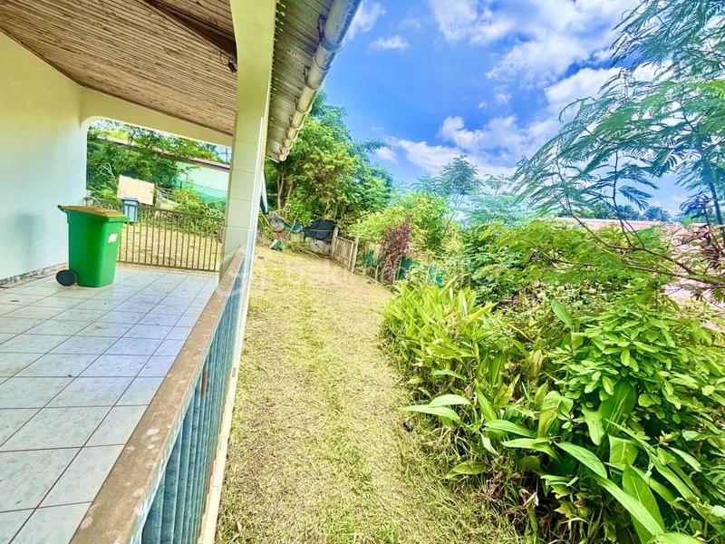 Maison - 85 m² - 3 pièces