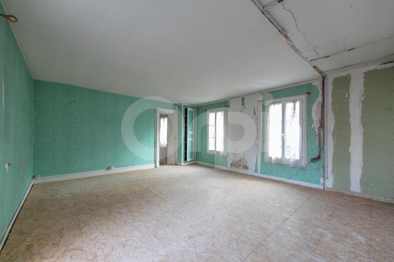 Immeuble - 216 m² - 5 pièces