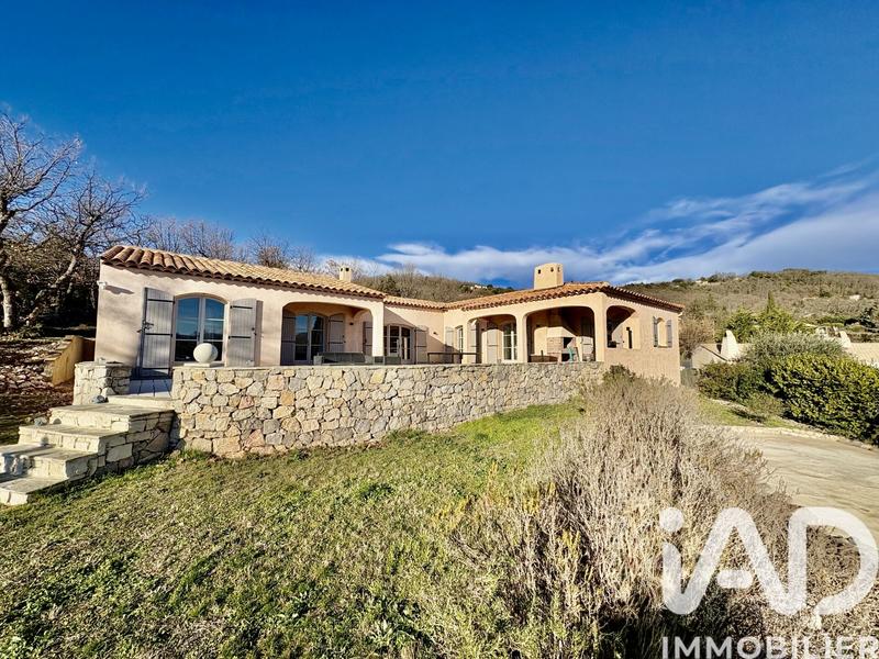 Maison - 145 m² - 5 pièces