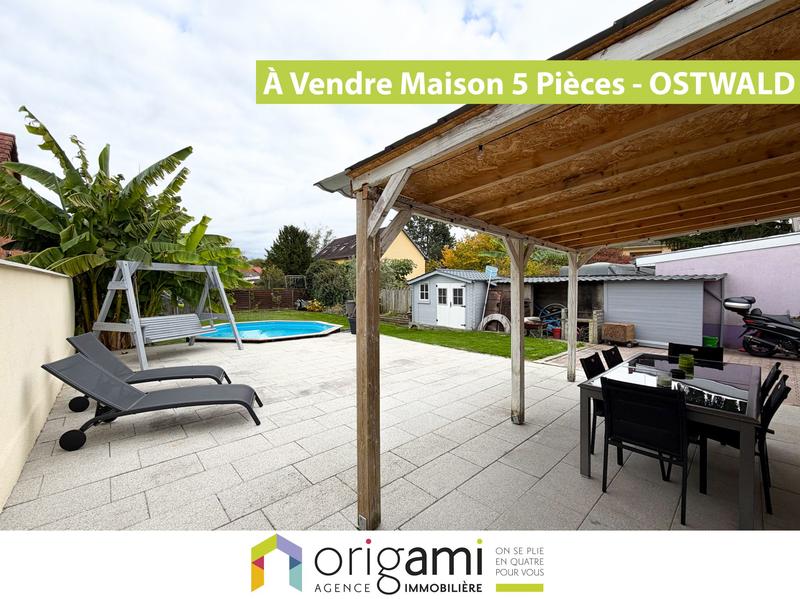 Maison - 98 m² - 5 pièces