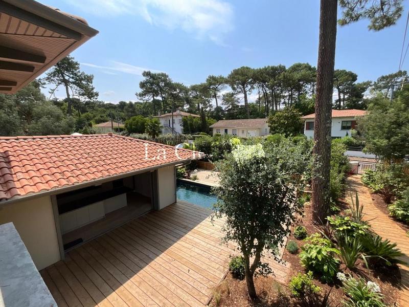 Villa - 174 m² - 7 pièces
