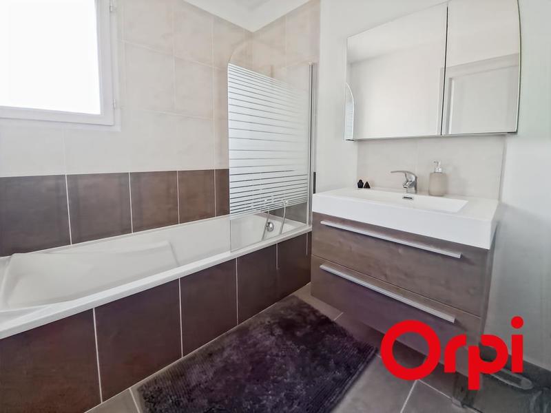 Villa - 123 m² - 5 pièces