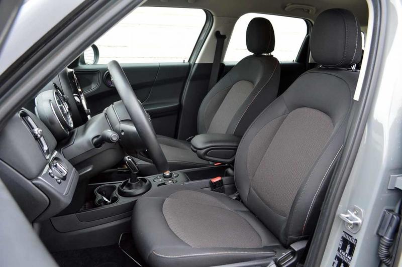 Mini Countryman Mini F60 One 102ch Steptronic