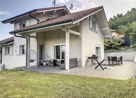 Maison - 135 m² - 5 pièces