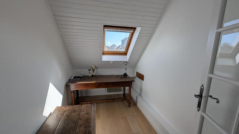 Maison - 167 m² - 7 pièces