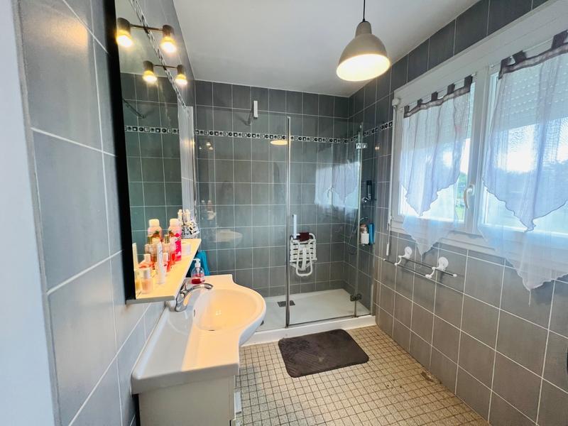 Maison - 92 m² - 4 pièces