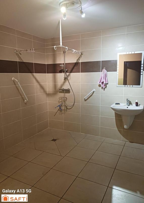 Maison - 147 m² - 5 pièces