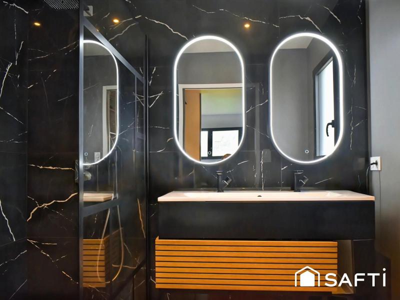 Maison - 135 m² - 6 pièces