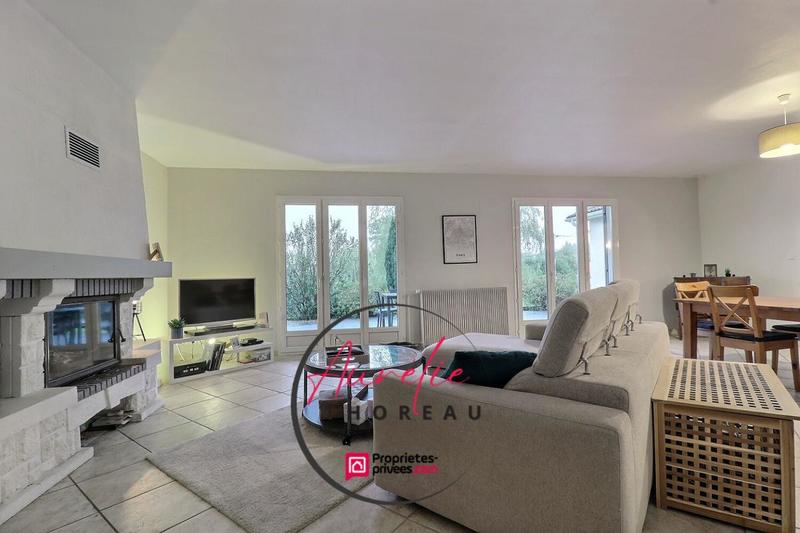 Maison - 224 m² - 7 pièces