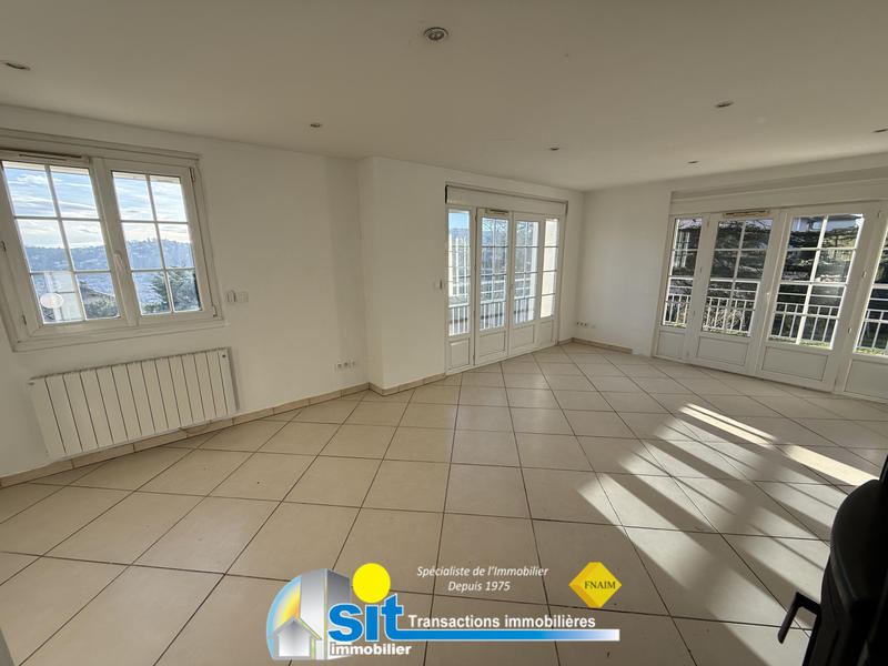 Maison - 80 m² - 4 pièces