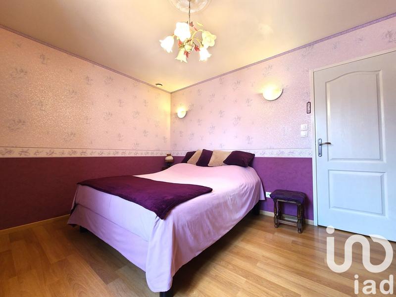 Maison - 243 m² - 8 pièces