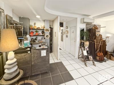 Local commercial - 152 m²