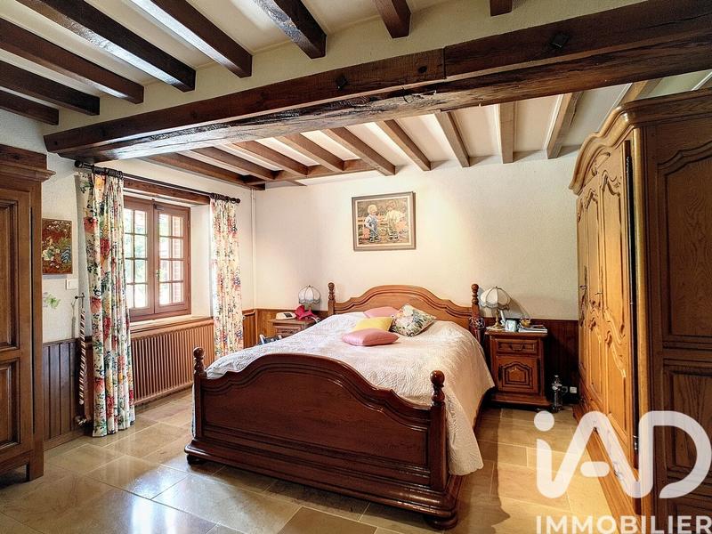 Maison - 294 m² - 10 pièces