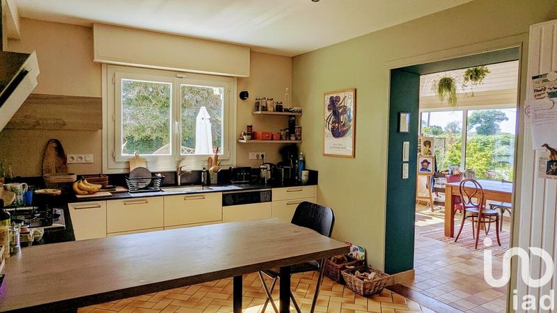 Maison - 140 m² - 8 pièces