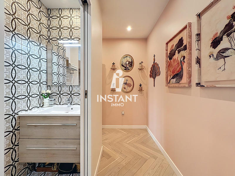 Appartement - 103 m² - 5 pièces