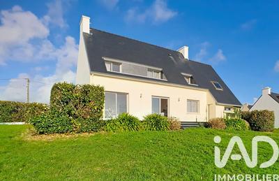 Maison - 139 m² - 6 pièces