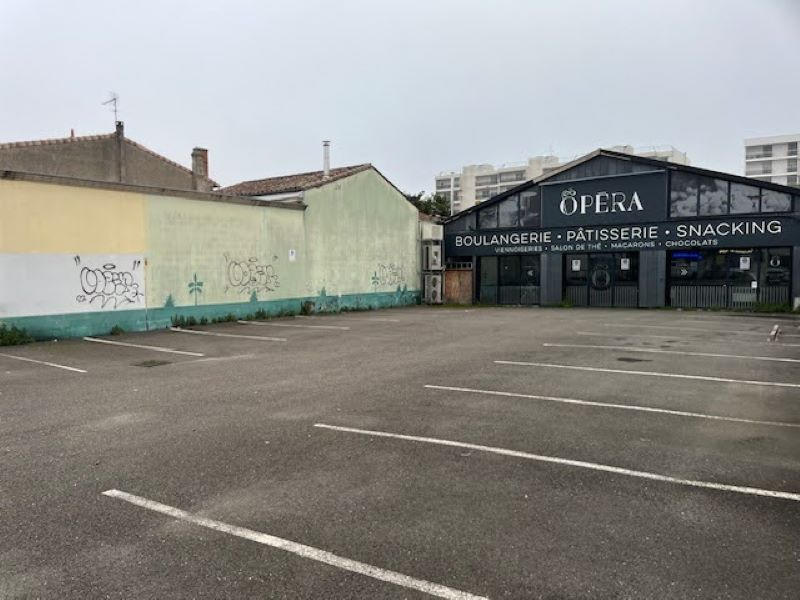 Local commercial - 500 m² - 5 pièces