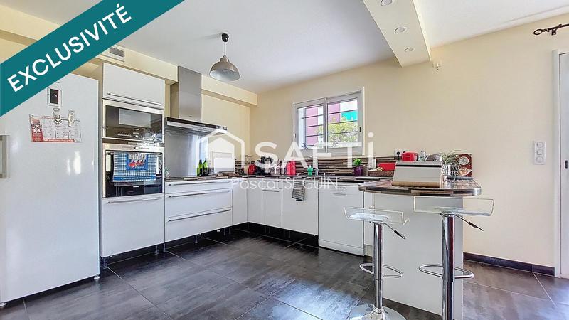 Maison - 105 m² - 5 pièces