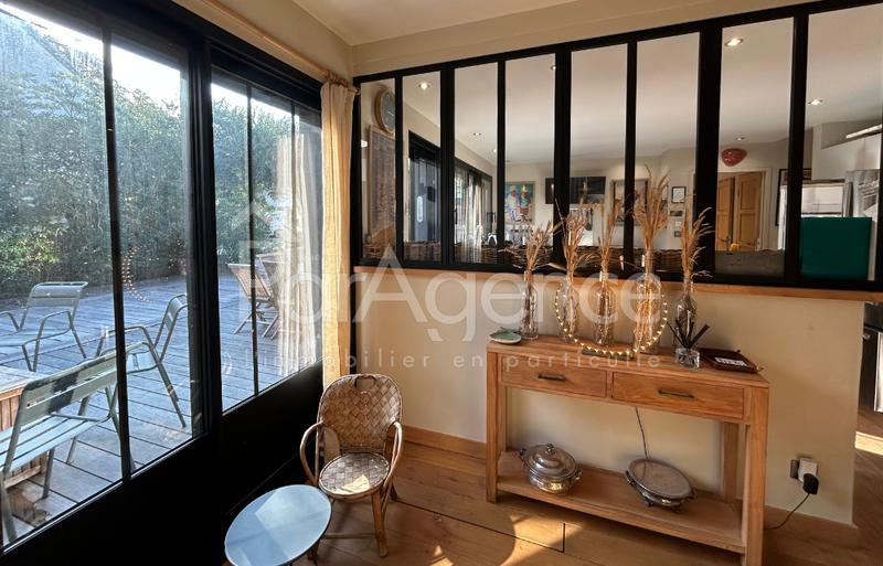 Maison - 177 m² - 7 pièces