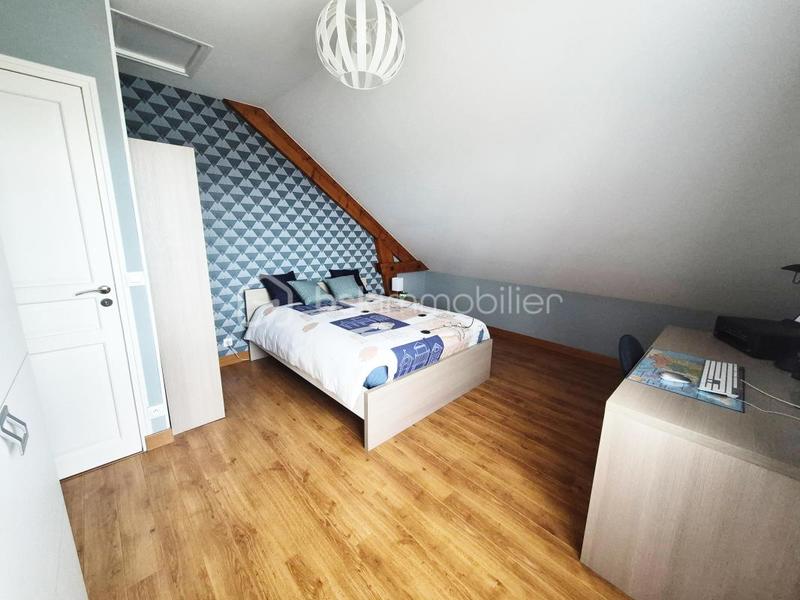 Maison traditionnelle - 130 m² - 6 pièces