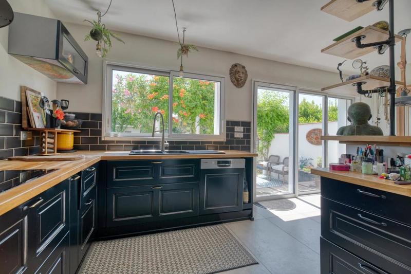 Maison - 190 m² - 6 pièces